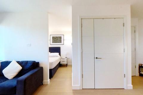 Studio to rent, New Horizons Court, Brentford TW8