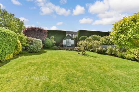 4 bedroom detached house for sale, Brompton Farm Road, Rochester ME2