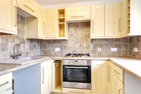 2 bedroom coach house to rent, Wilton Way, Exeter, EX1