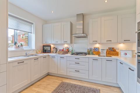 4 bedroom detached house for sale, Long Pasture Road, Llanwern, NP18