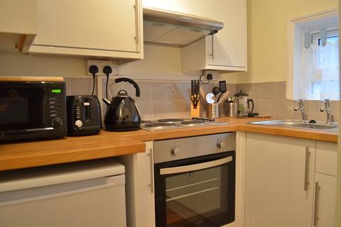 2 bedroom apartment to rent, Cross Street, Oxfordshire OX4