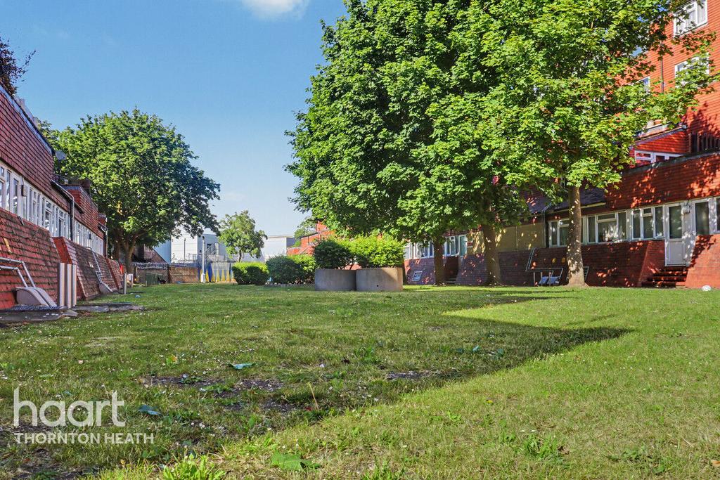Communal garden, garden