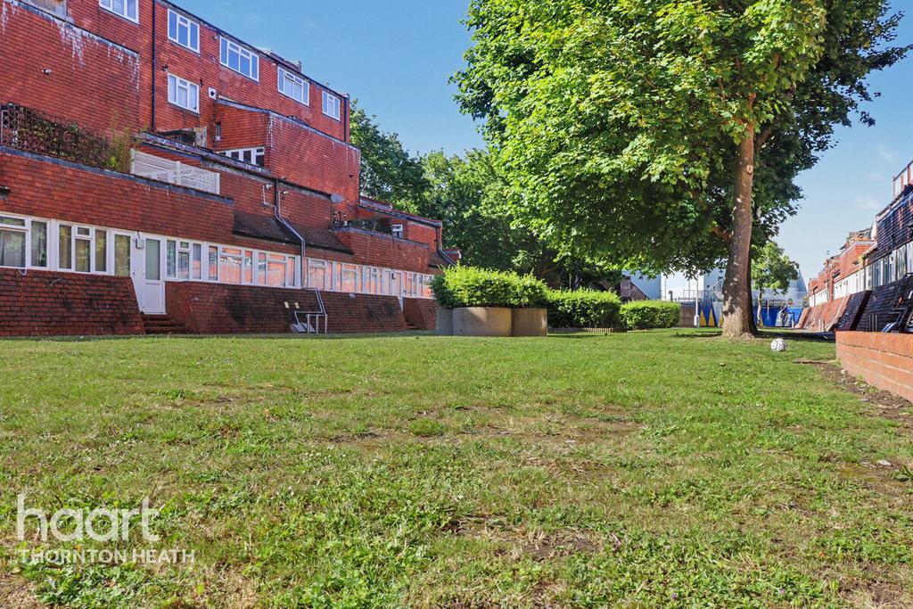 Communal garden, garden
