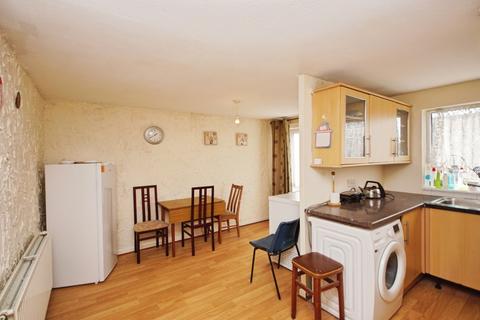 4 bedroom end of terrace house for sale, East Park Drive, BRISTOL, BS5
