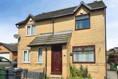 2 bedroom semi-detached house for sale, Eaglesfield Drive, Bradford