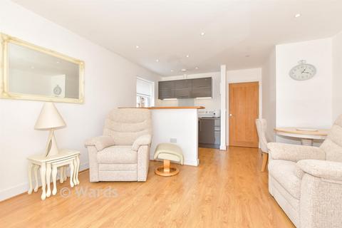 2 bedroom penthouse for sale, Chapel Street, Hythe, Kent