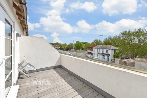2 bedroom penthouse for sale, Chapel Street, Hythe, Kent