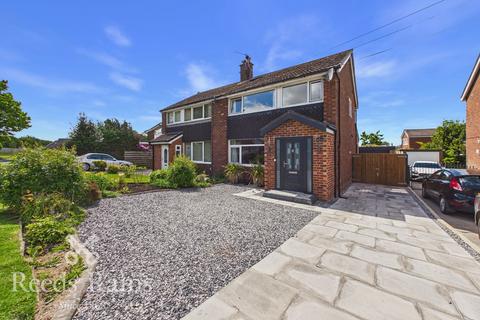 3 bedroom semi-detached house for sale, Langdale Road, Lancashire PR25