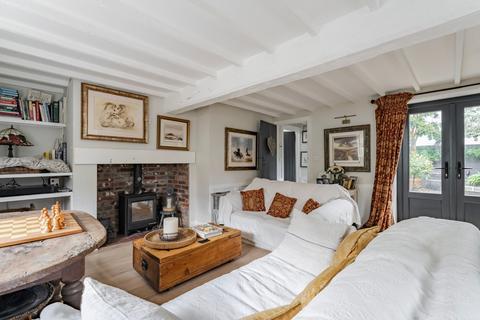2 bedroom end of terrace house for sale, The Street, Harleston IP20