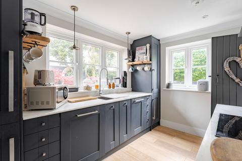 2 bedroom end of terrace house for sale, The Street, Harleston IP20