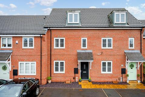 4 bedroom terraced house for sale, Bullbridge View, Worsley, M28