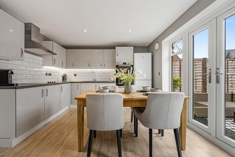 4 bedroom terraced house for sale, Bullbridge View, Worsley, M28