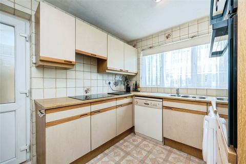 4 bedroom link detached house for sale, Chiltern Gardens, Leighton Buzzard, Bedfordshire, LU7