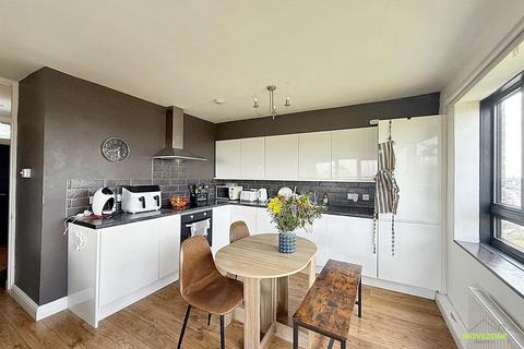 2 bedroom flat to rent, Honor Oak Rise, London, SE23