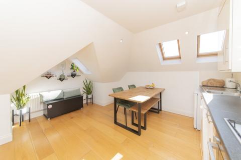 2 bedroom flat for sale, ARGYLE ROAD, NORTH FINCHLEY, N12