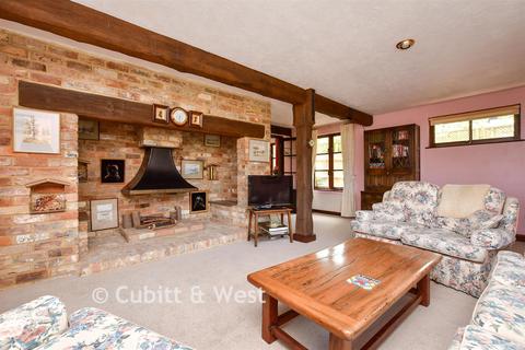 Sycamore Close, Fetcham KT22