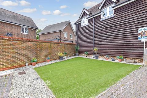 1 bedroom coach house for sale, Hegarty Court, Snodland, Kent