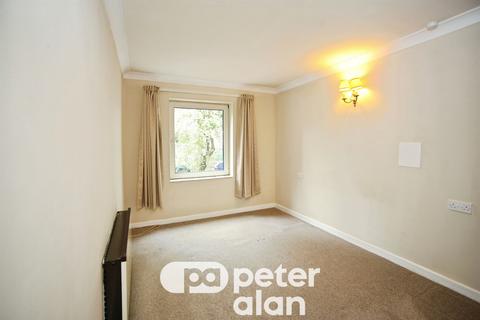 1 bedroom flat for sale, Bryngwyn Road, Newport