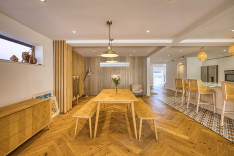 4 bedroom detached house for sale, Waldron Road, Broadstairs, CT10