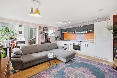 2 bedroom flat for sale, 22/2 Lochend Butterfly Way, Edinburgh, EH7