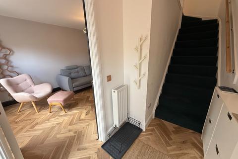 4 bedroom terraced house to rent, Haig Lane, Edinburgh EH6