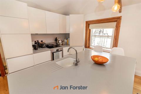 2 bedroom maisonette for sale, Priors Terrace, North Shields