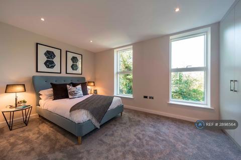 undefined, Kings Avenue, London, SW4
