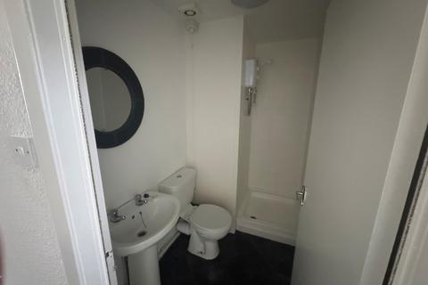 1 bedroom flat to rent, Polepark Road, Dudhope, Dundee, DD1