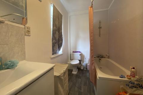 undefined, Ensuite Room Whitchurch Lane, Edgware, Greater London, HA8