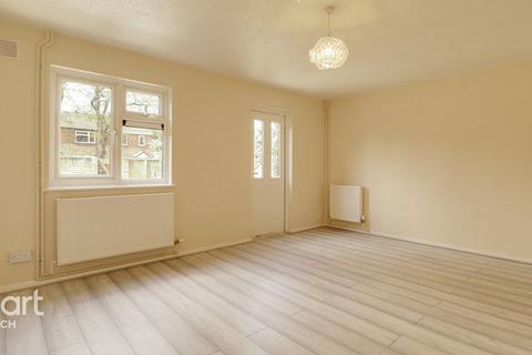 2 bedroom terraced house to rent, Sheep Meadow Close, Norwich