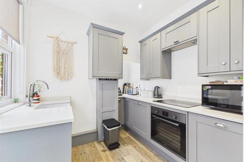 1 bedroom apartment for sale, Park Crescent East, North Shields