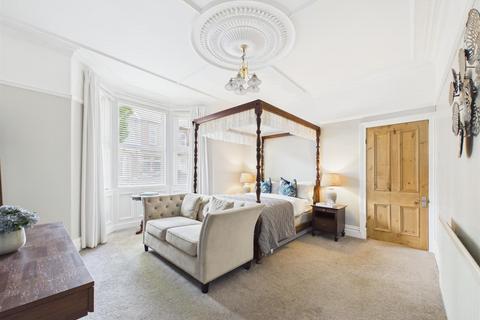 1 bedroom apartment for sale, Park Crescent East, North Shields