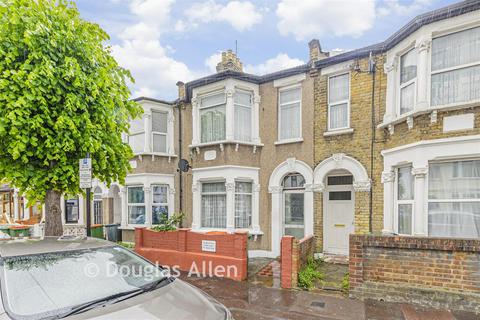 3 bedroom terraced house for sale, Michigan Avenue, London E12