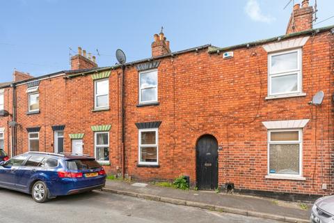 2 bedroom terraced house for sale, Norton Street, Grantham
