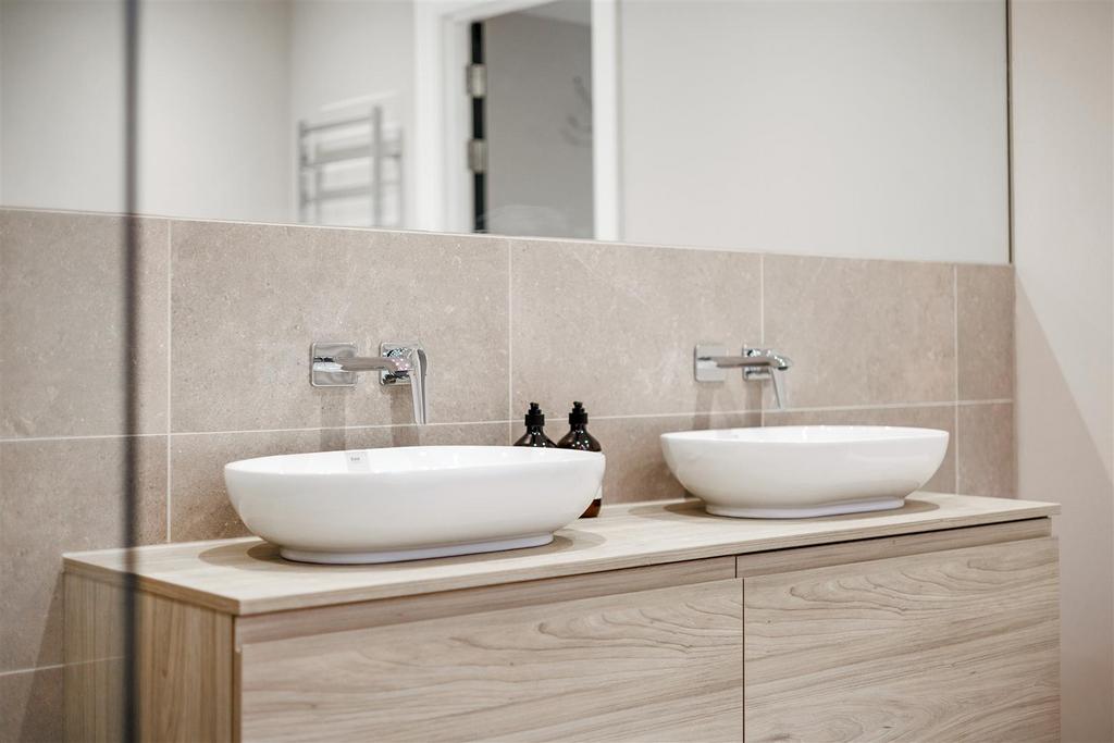 85140 Copsem Manor 50 Copsem Lane (37).jpg