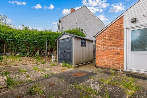 3 bedroom semi-detached house for sale, Oakfield Road, Leicester