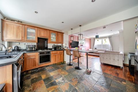 3 bedroom semi-detached house for sale, Lincolnshire LN6