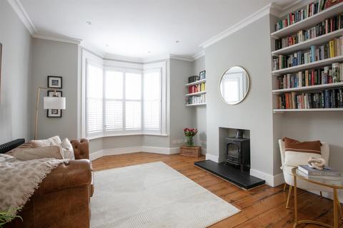 4 bedroom terraced house for sale, Oswyth Road, Camberwell, SE5
