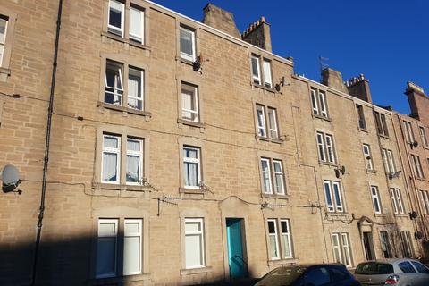3 bedroom flat to rent, Milnbank Road, Dundee DD1