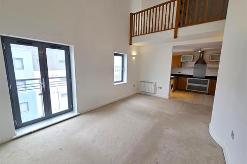 3 bedroom apartment for sale, St Christophers Court, Marina, Swansea