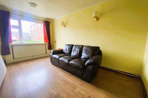 1 bedroom ground floor flat for sale, 168 Astley Close, Shaw OL2 7DH