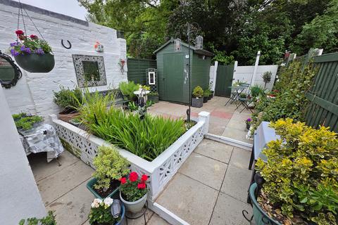 2 bedroom terraced house for sale, Oak Street,  Northwich, CW9