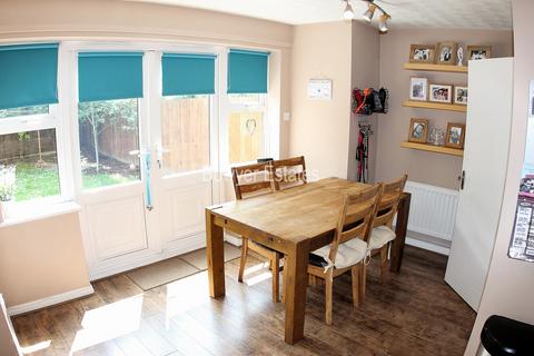 3 bedroom townhouse for sale, Blakemere Drive, Kingsmead, Northwich, Cheshire, CW9