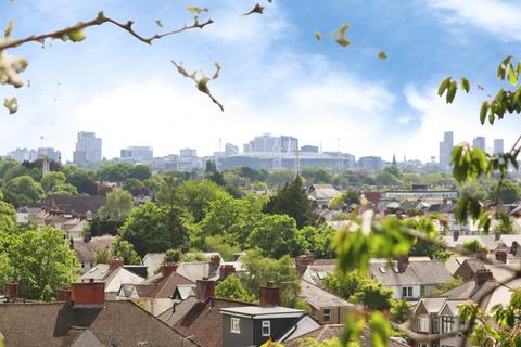 3 bedroom flat for sale, St. Fagans Rise, Cardiff