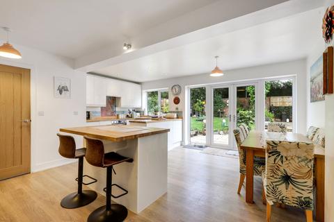 6 bedroom property for sale, Besecar Avenue, Nottingham NG4