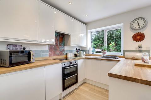 6 bedroom property for sale, Besecar Avenue, Nottingham NG4