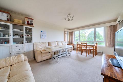 undefined, Meadway Court, The Ridings, Ealing W5