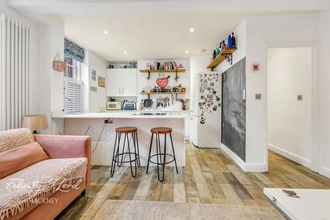 1 bedroom flat for sale, Valette Street, London E9