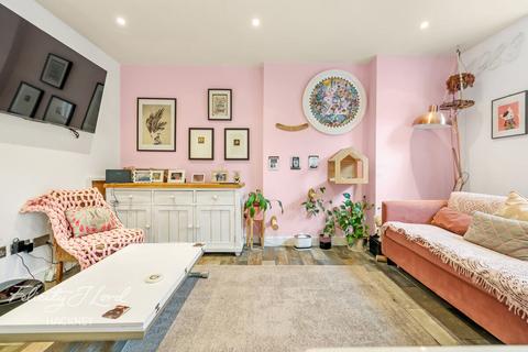 1 bedroom flat for sale, Valette Street, London E9