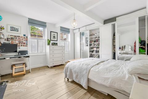 1 bedroom flat for sale, Valette Street, London E9